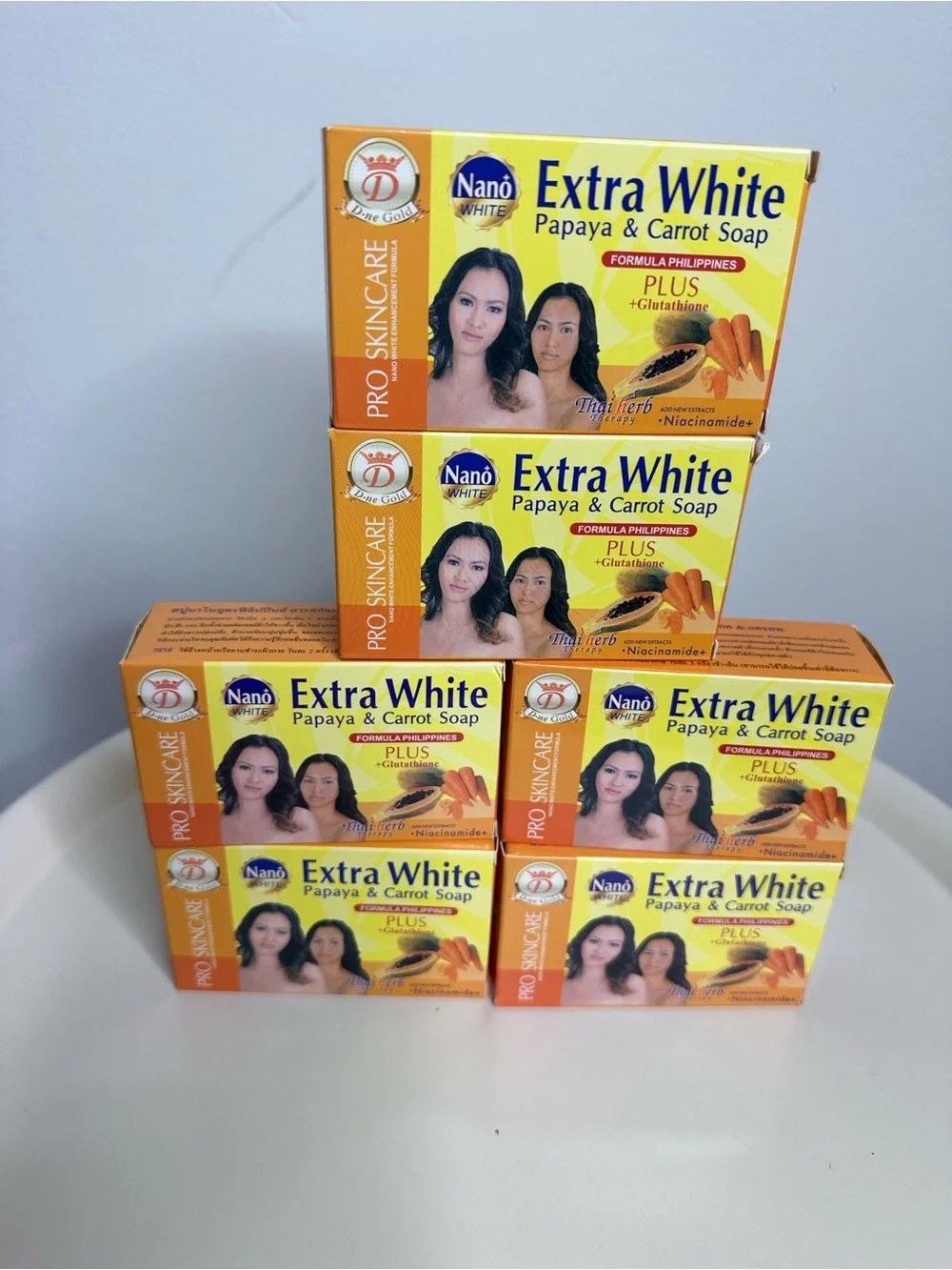 6 NANO Extra White Papaya & Carrot Soap - Orange ( 6 in a pack)